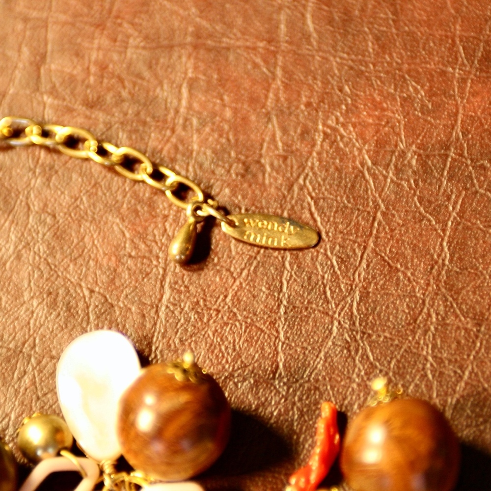 WENDY MINK Shells Necklace - Picture 6 of 6